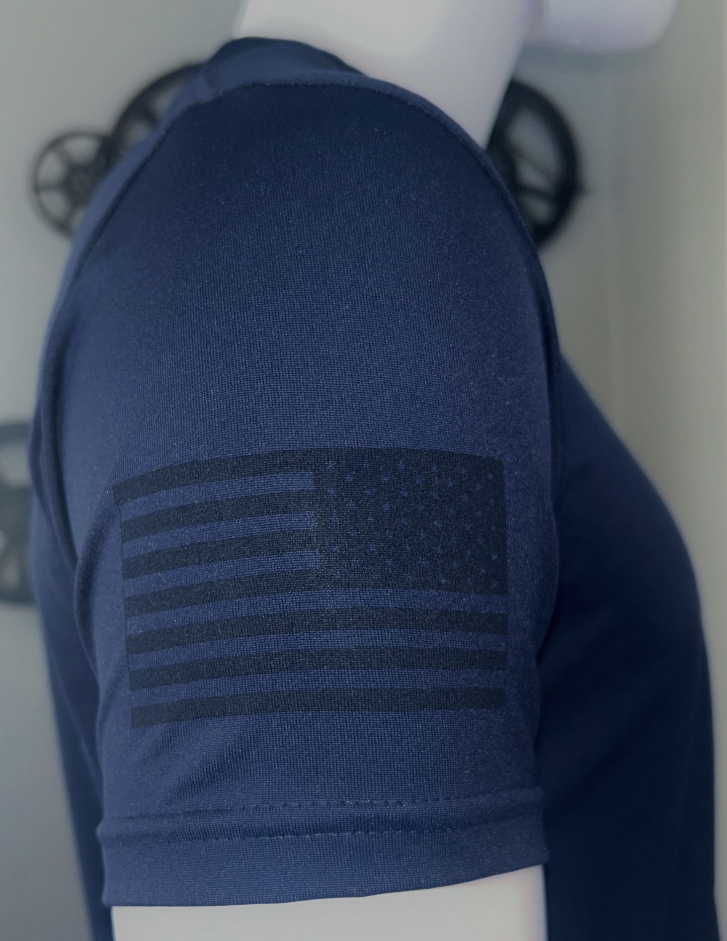 Flag Stairs T in NAVY